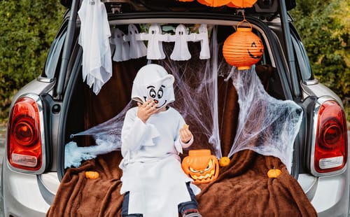 Get Spooky and Show Your Support: Kraft Nissan’s Go Pink Trunk or Treat